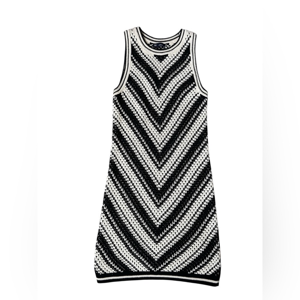 GAP NWOT Black and White Crochet Sleeveless Mini Sweater Dress XS - Picture 5 of 9